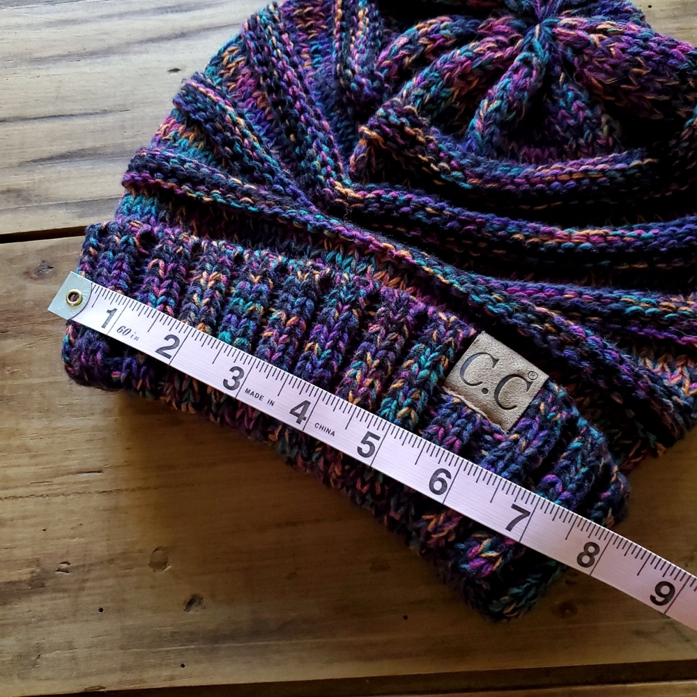 C. C Women’s Cable Knit Colorful Beanie - Picture 14 of 15